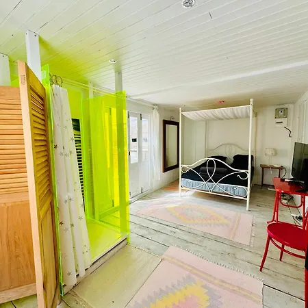 Avec Piscine * Antibes